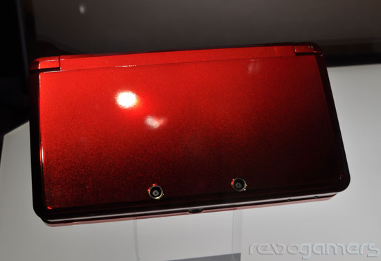 Nintendo 3DS - colores, base, cartuchos y estuches Nintendo 3DS - colores, base, cartuchos y estuches