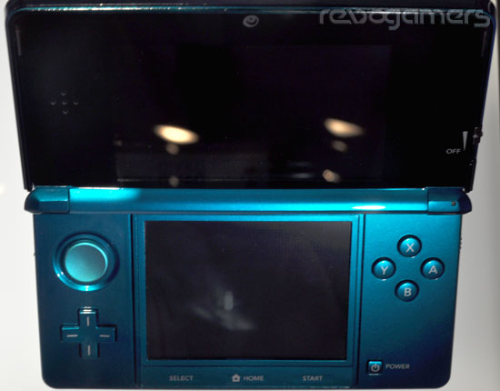 Nintendo 3DS - colores, base, cartuchos y estuches Nintendo 3DS - colores, base, cartuchos y estuches